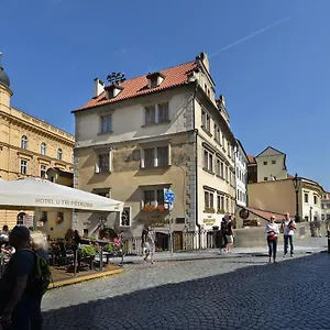 U 3 Pstrosu Чехия